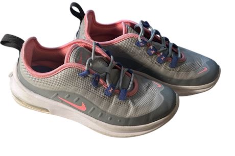 Nike Air Max Axis Trainers Kids size 13
