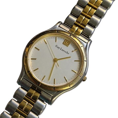 Vintage Guy Laroche 5480319 wristwatch quartz movement GC