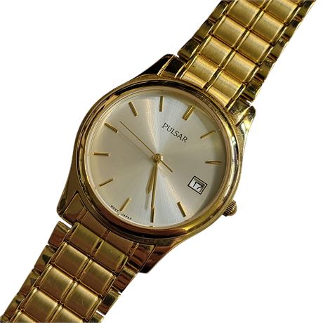Vintage Pulsar gents wristwatch Japan quartz movement V732-X036 WR VGC