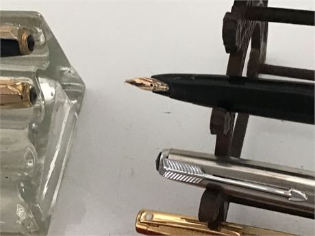 Fountain pens