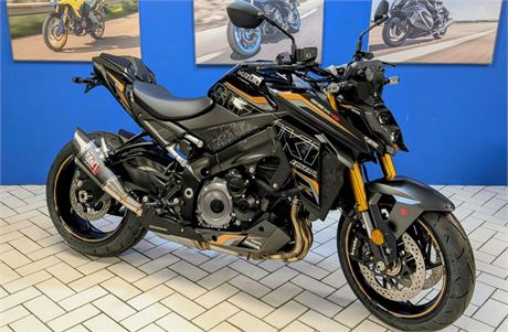 Suzuki GSX-S1000 1000 by Haslemere Motorcycles