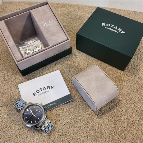 Modern Rotary MW1 Gents Quartz Wristwatch Day on Dial VGC BOXED GB00385/05