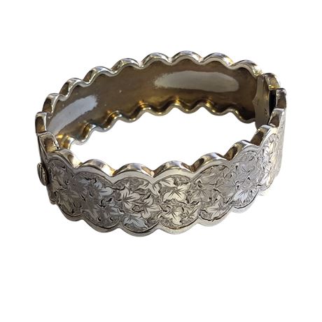 Antique Victorian Silver-plated Ivy Leaf Bangle Scalloped Edges 27g GC